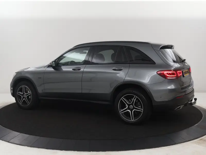 Mercedes-Benz GLC 300e 4MATIC Premium Plus | SOH 94,4% | Half leder | Cruise control | 2020 leasen bij DreamLease: foto 2