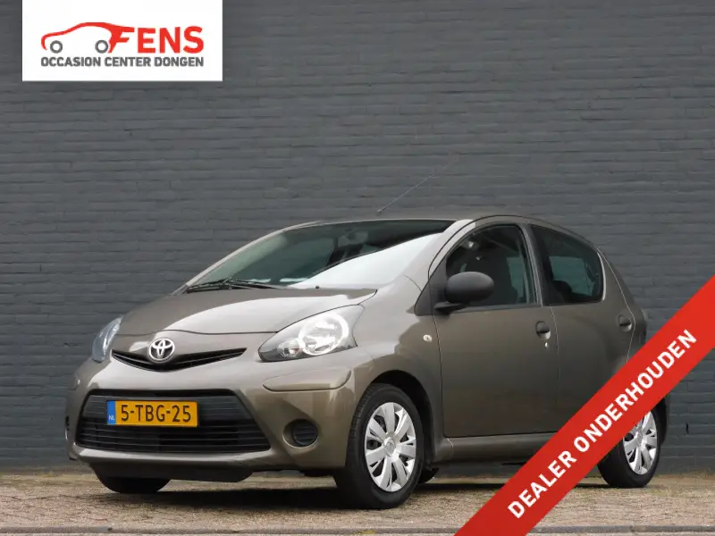 Toyota Aygo 1.0 VVT-i Now 2014 leasen bij DreamLease: foto 1