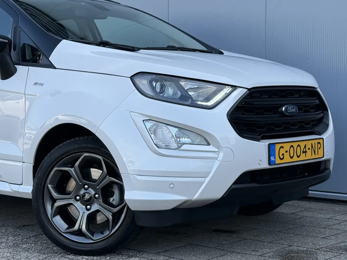 Ford EcoSport 1.0 EcoBoost ST-Line: foto 32