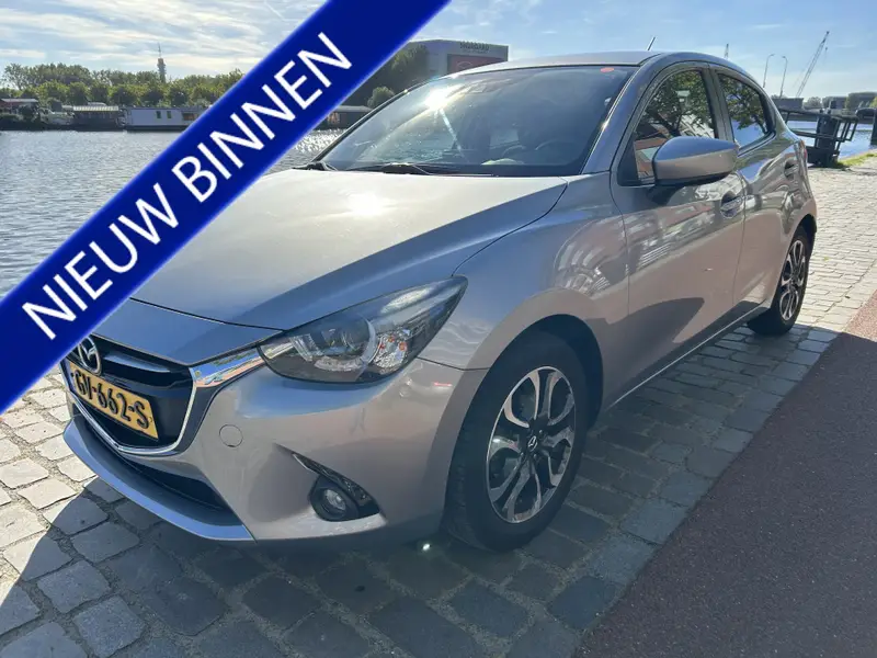 Mazda 2 1.5 Skyactiv-G GT-M 2015 leasen bij DreamLease: foto 1
