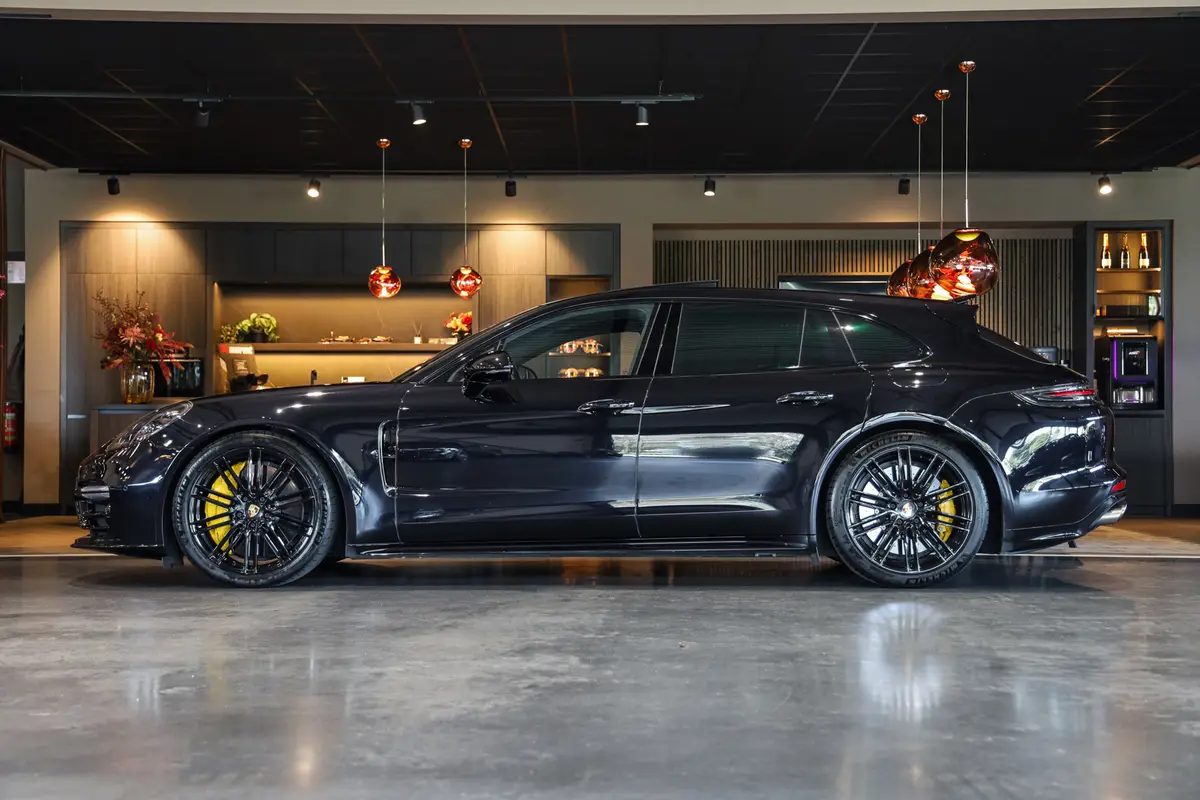 Porsche Panamera Sport Turismo 4.0 Turbo S E-Hybrid, 680 PK, Pano/Dak, Burmester, Sport/Design/Zwart, Adapt/Cruise/Control, BTW!!: foto 2