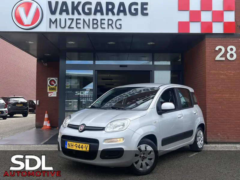 Fiat Panda 0.9 TwinAir Edizione Cool UNIEKE KMSTAND!! // AIRCO // 2017 leasen bij DreamLease: foto 1