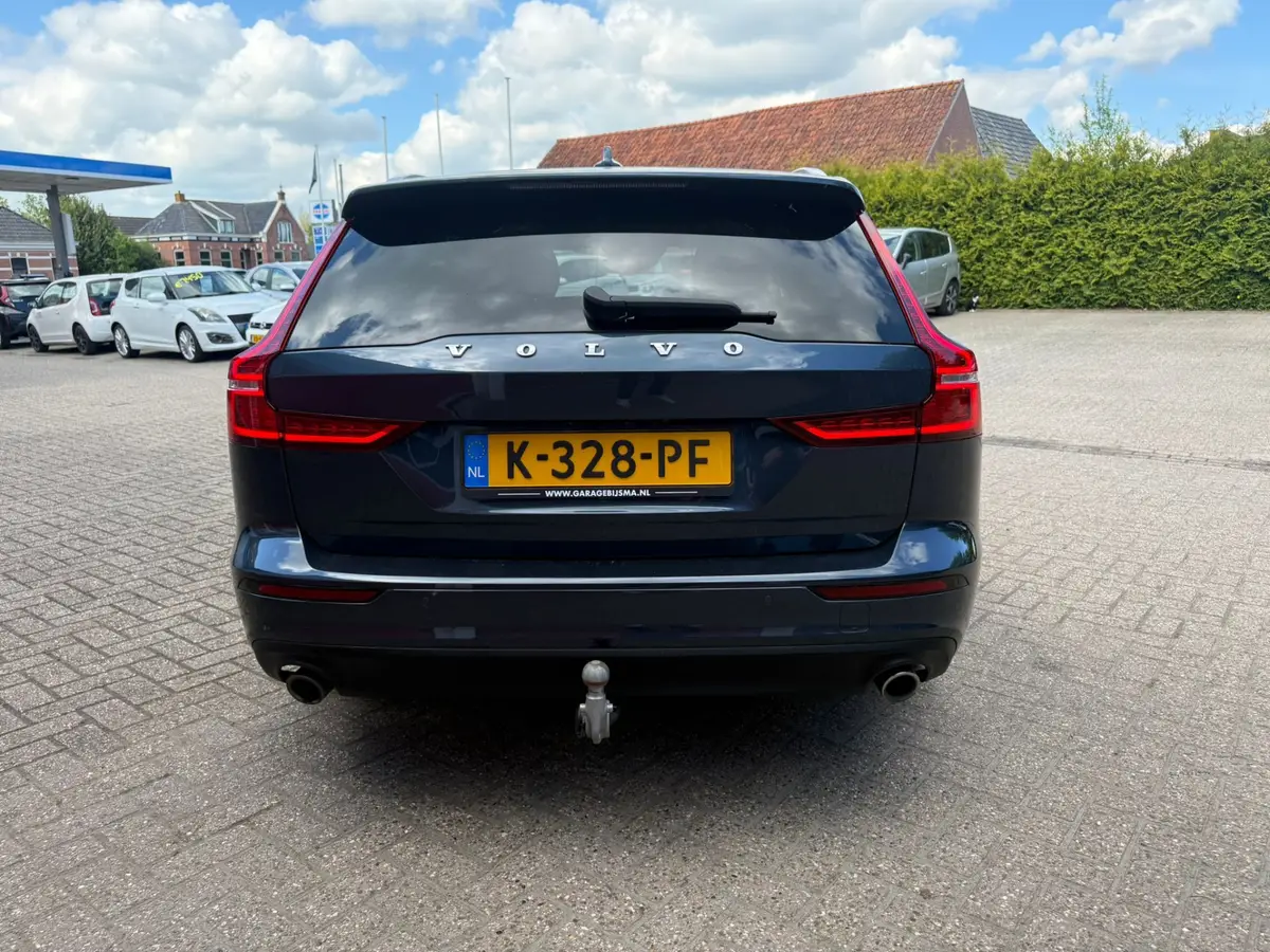 Volvo V60 2.0 B5 250 PK | Inscription | Navigatie |: foto 2