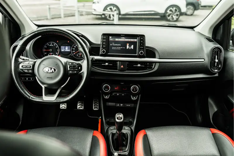 Kia Picanto 1.0 T-GDI GT-Line | Leder | Cruise | Camera | NAVI | APPLECARPLAY 2020 leasen bij DreamLease: foto 2