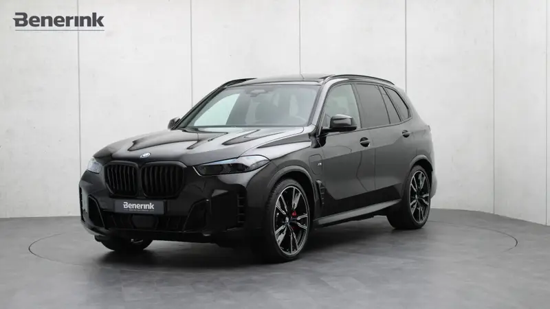 BMW X5 xDrive50e M-Sport Pro 2024 leasen bij DreamLease: foto 1
