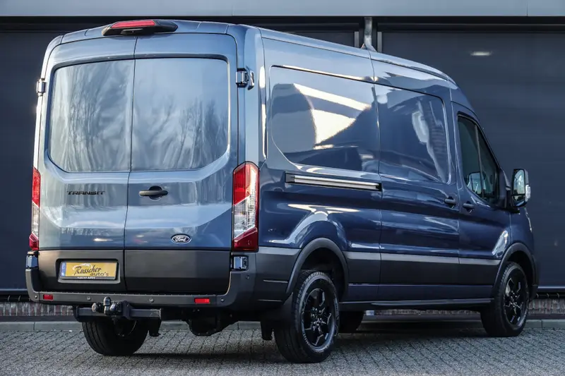 Ford Transit L3H2 | 165Ps A10 Aut. | RWD | 3.500Kg. Anhängergewicht | Raptor Edition | 2x Schiebetür | Chrome Blue | Neues Modell 2025 leasen bij DreamLease: foto 2