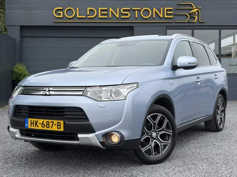 Mitsubishi Outlander 2.0 PHEV Executive Edition 2015 leasen bij DreamLease: foto 1