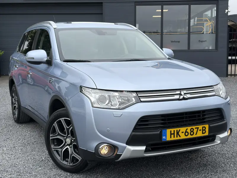Mitsubishi Outlander 2.0 PHEV Executive Edition 2015 leasen bij DreamLease: foto 2