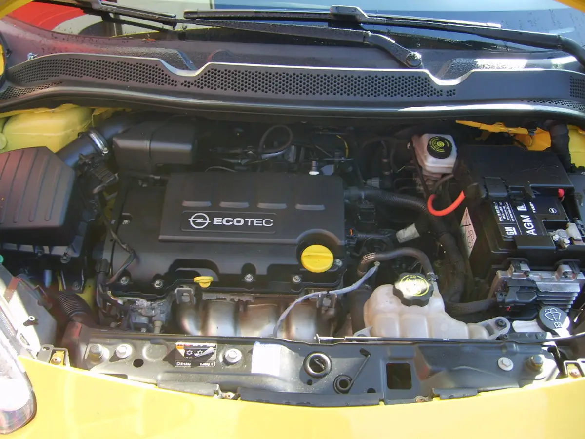 Opel ADAM 1.4 Glam: foto 20