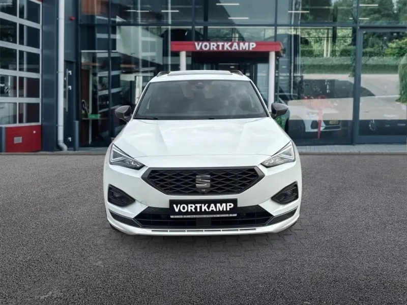 SEAT Tarraco 1.4 TSI FR E-HYBRID PANO-DAK/TREKHAAK/360CAMERA/MEMORY-SEATS/ACC 2023 leasen bij DreamLease: foto 2