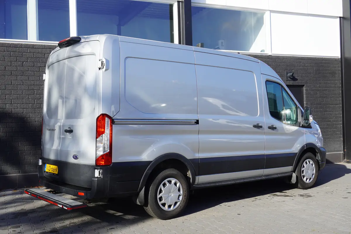 Ford Transit 2.0 TDCI L2H2 AUTOMAAT 130PK EURO 6: foto 2