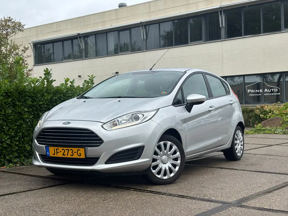 Ford Fiesta 1.0 Style: foto 1