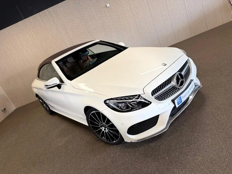 Mercedes-Benz C-Klasse Cabrio 200 AMG STYLING-AIRSCARF-CAMERA-SFEER-MULTISPAAKS-COMPLEET 2016 leasen bij DreamLease: foto 1