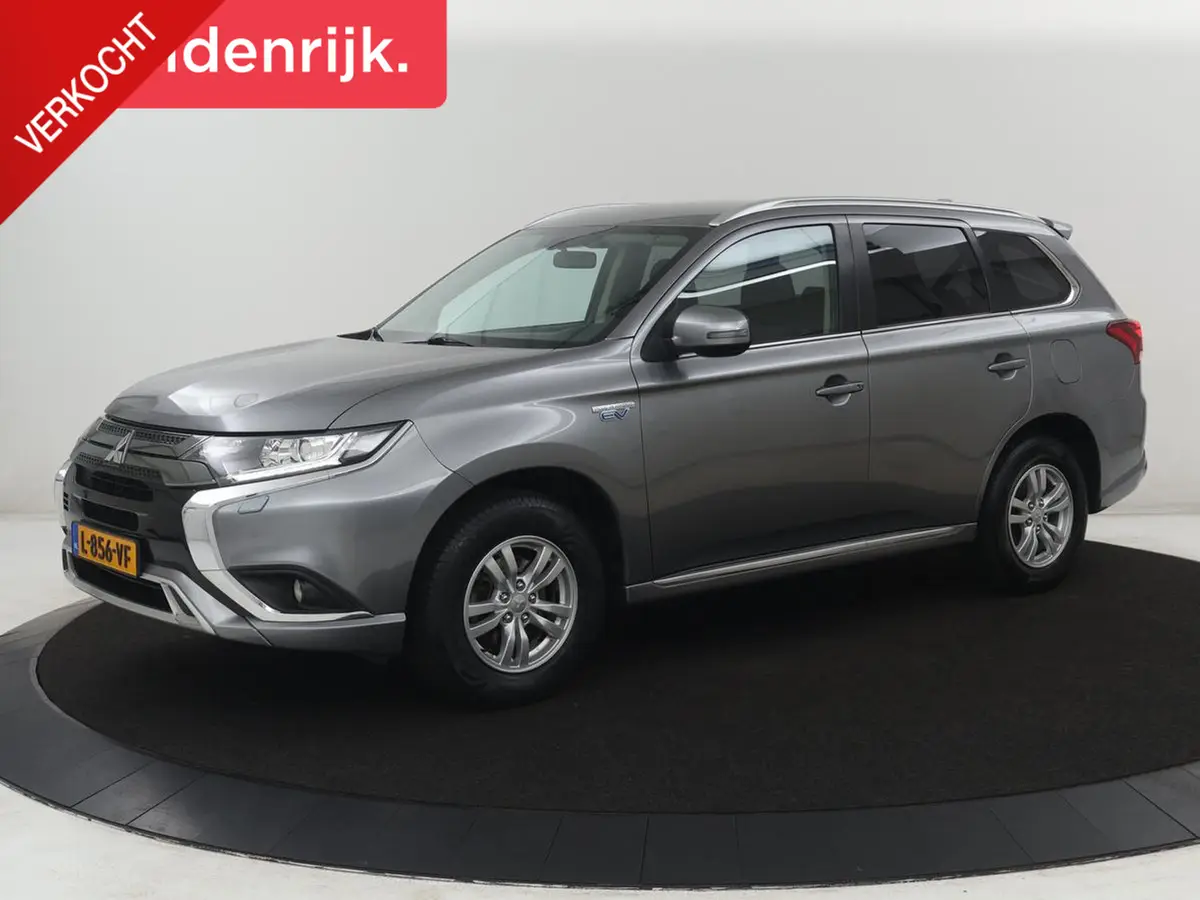 Mitsubishi Outlander 2.4 PHEV Pure: foto 1
