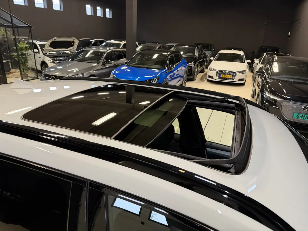 BMW X3 xDrive20i | M-Sport | Centennial High Executive | Panoramadak | Head-Up | Lederen sportstoelen: foto 2