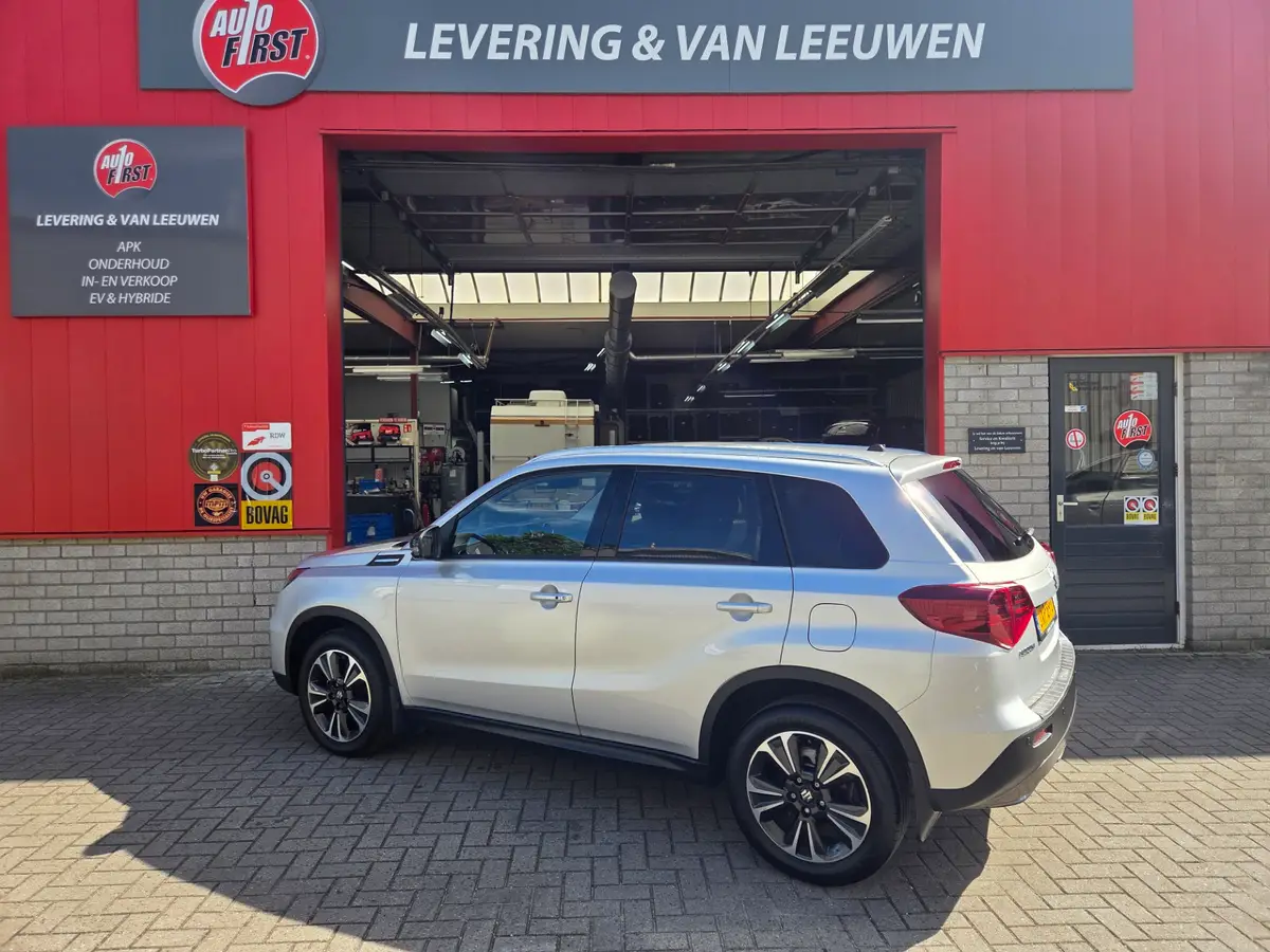 Suzuki Vitara 1.4 Boosterjet Style Smart Hybrid/ Cruise control/ Camera/ Parkeersensoren Achter/ Rijklaarprijs!: foto 2