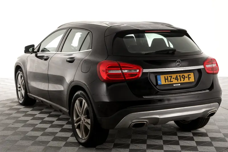 Mercedes-Benz GLA 180 Ambition 2016 leasen bij DreamLease: foto 2