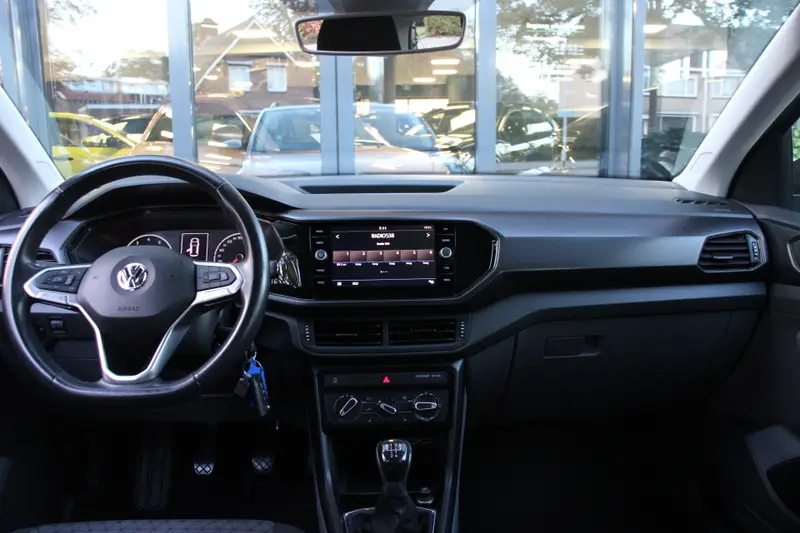 Volkswagen T-Cross 1.0 TSI Life 2019 leasen bij DreamLease: foto 2