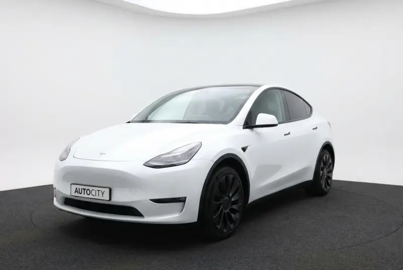Tesla Model Y Long Range AWD 75kWh Full Self Driving 92% SOH l Warmtepomp l Trekhaak 2023 leasen bij DreamLease: foto 1
