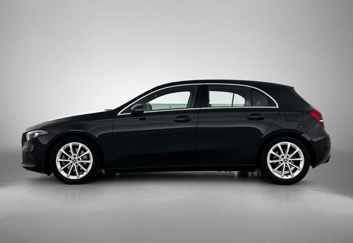 Mercedes-Benz A-Klasse 200 Premium Plus: foto 2