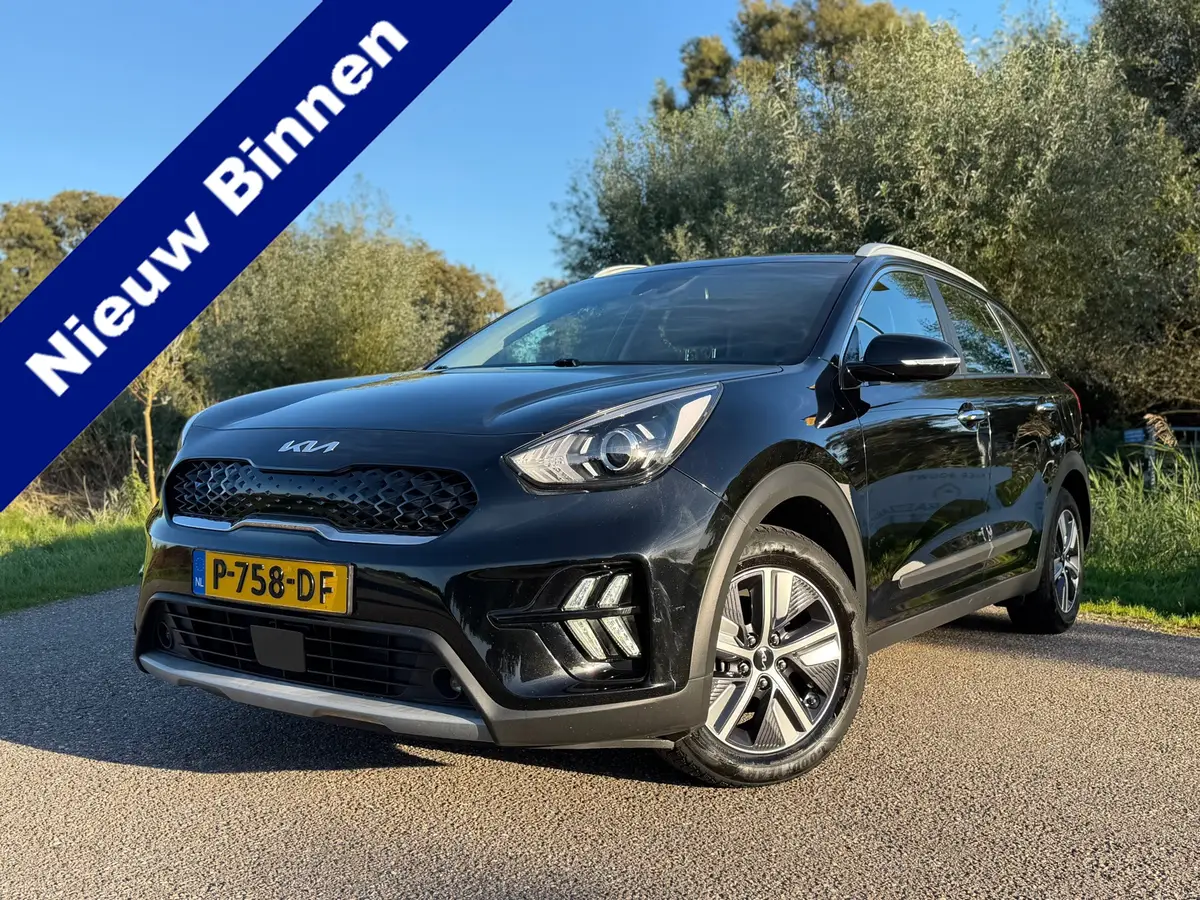 Kia Niro 1.6 GDi Hybrid DynamicLine / Incl. BTW / Dealer onderhouden / NL Auto / Automaat / Navigatie / Camera /: foto 1