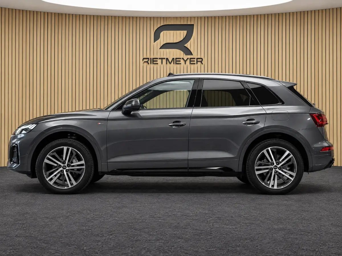Audi Q5 50 TFSI e S edition Competition: foto 2