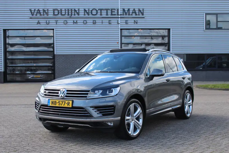 Volkswagen Touareg 3.0 TDI R-line 2017 leasen bij DreamLease: foto 1