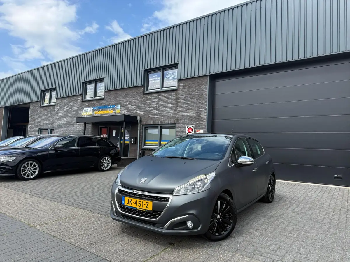 Peugeot 208 1.2 110PK Allure: foto 2