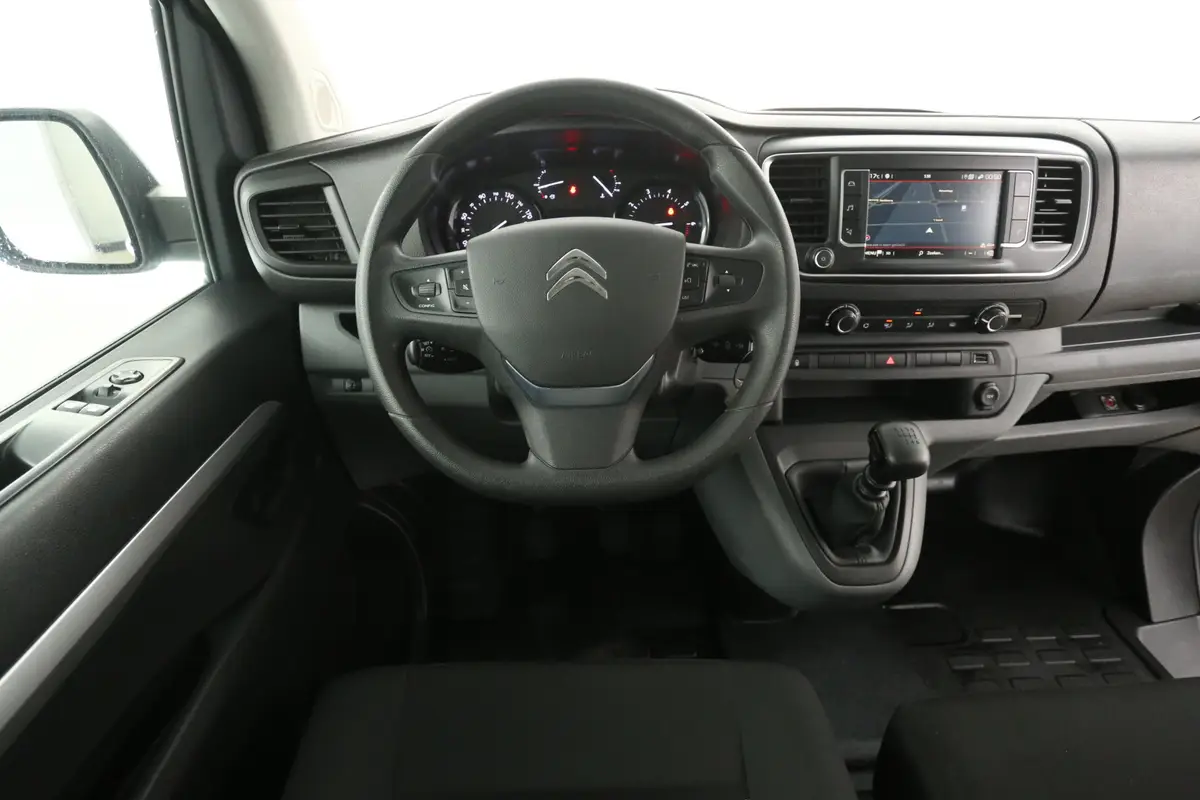 Opel Vivaro Citroën Jumpy 2.0 BlueHDI 145PK L3H1: foto 2