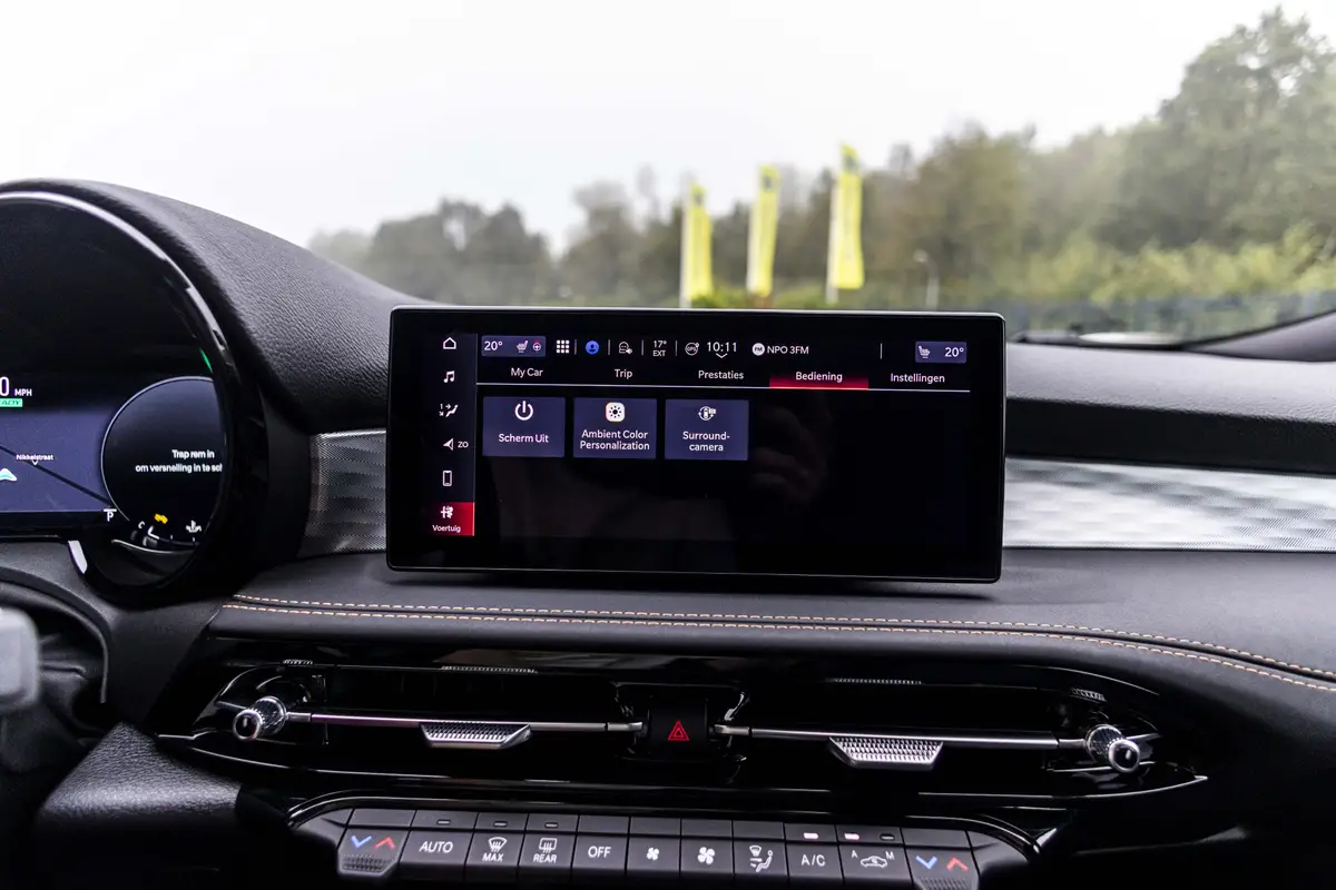 Alfa Romeo Tonale 1.5T Hybrid Veloce Ti: foto 41