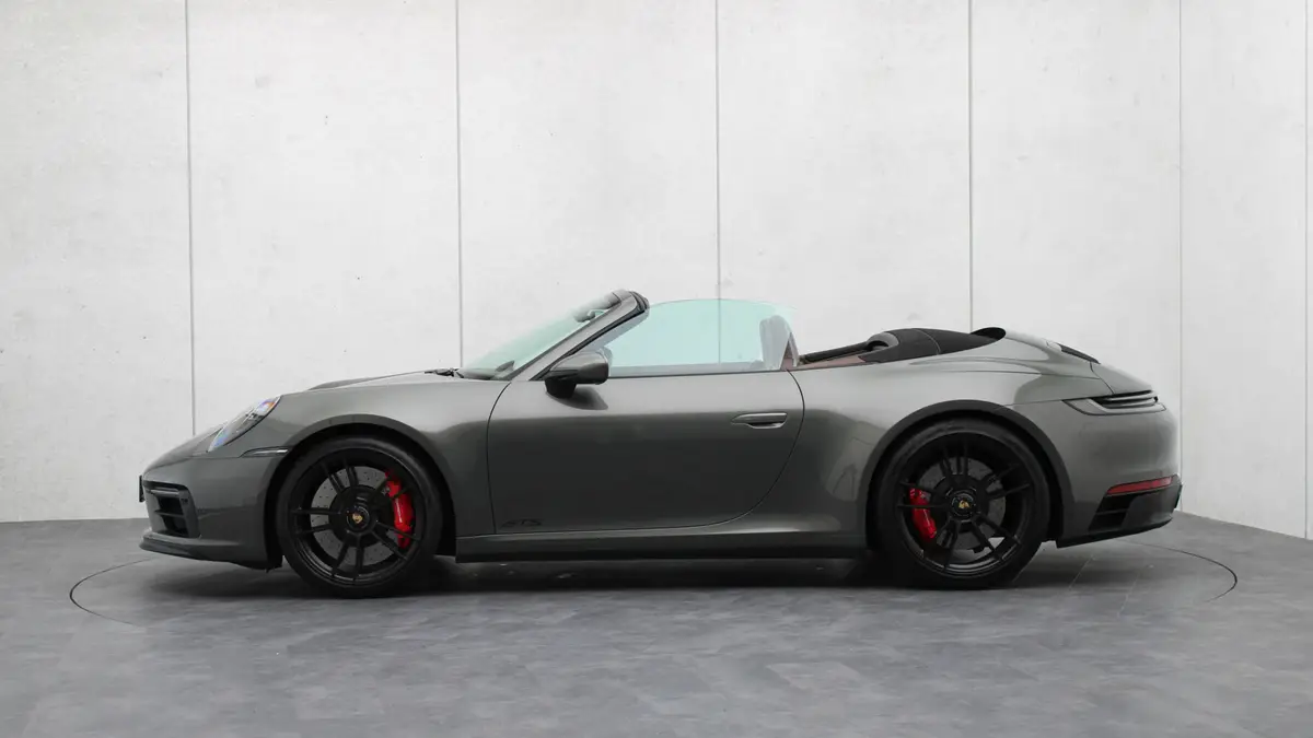 Porsche 911 Cabrio 3.0 Carrera GTS: foto 2