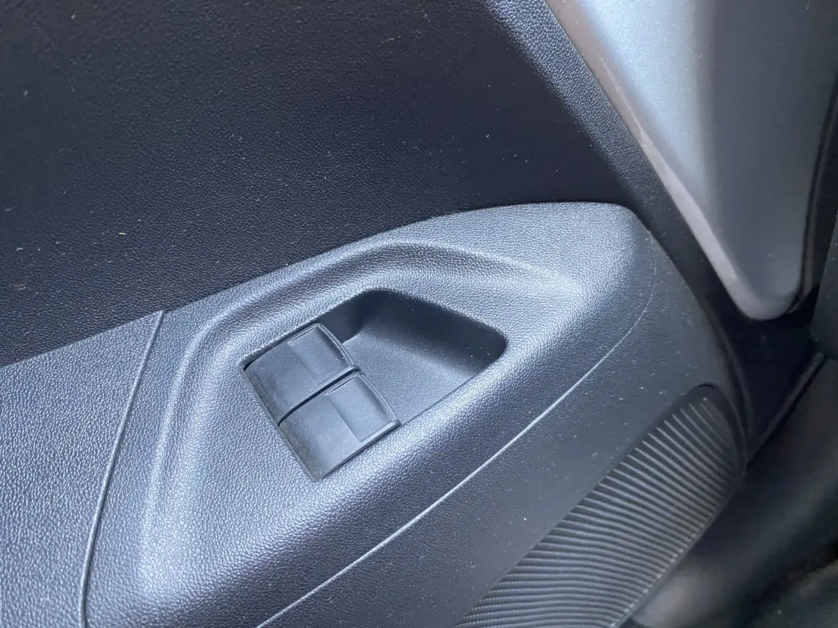 Citroën C1 1.2 PureTech Airscape Shine: foto 23