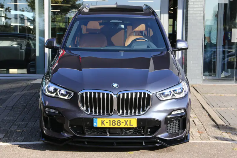 BMW X5 XDrive45e M-PAKKET PANO-DAK 2E EIGN NL-AUTO! 2021 leasen bij DreamLease: foto 2
