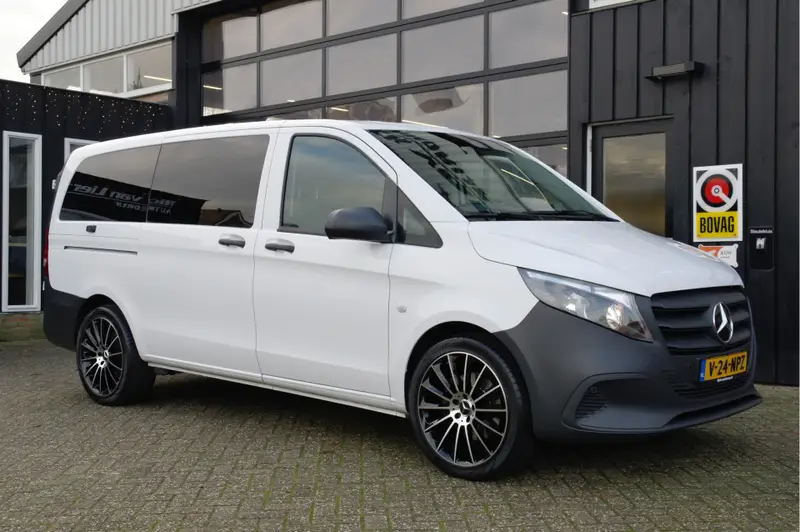 Mercedes-Benz Vito 116 CDI L2 Automaat 2024 leasen bij DreamLease: foto 1