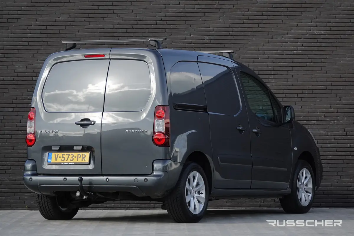 Peugeot Partner L1 | 1.6 BlueHDi 100Pk | Stoel-Bank | Premium Pack | Achteruitrijcamera | Trekhaak | 16'': foto 2
