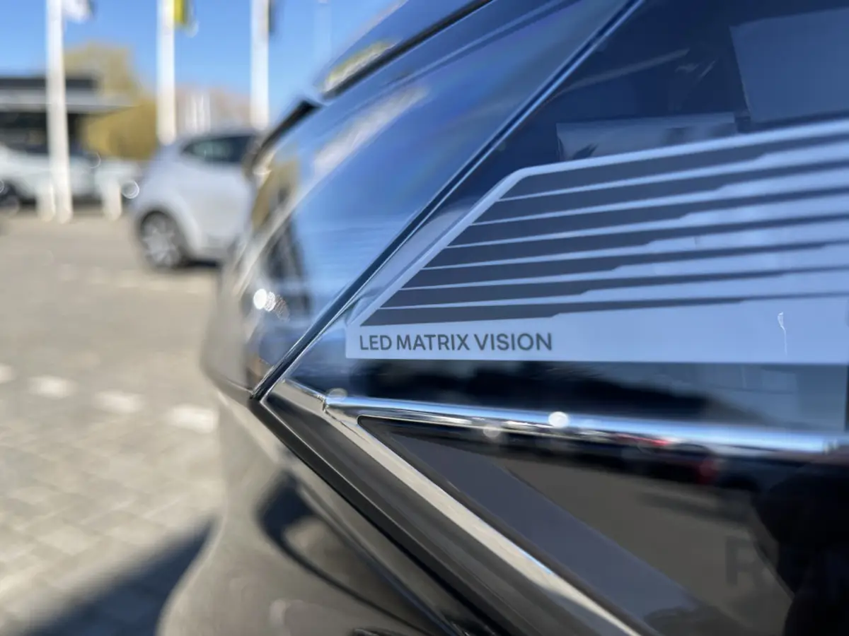 Renault Rafale E-Tech 4x4 Plug-In Hybrid 300 Atelier Alpine: foto 48