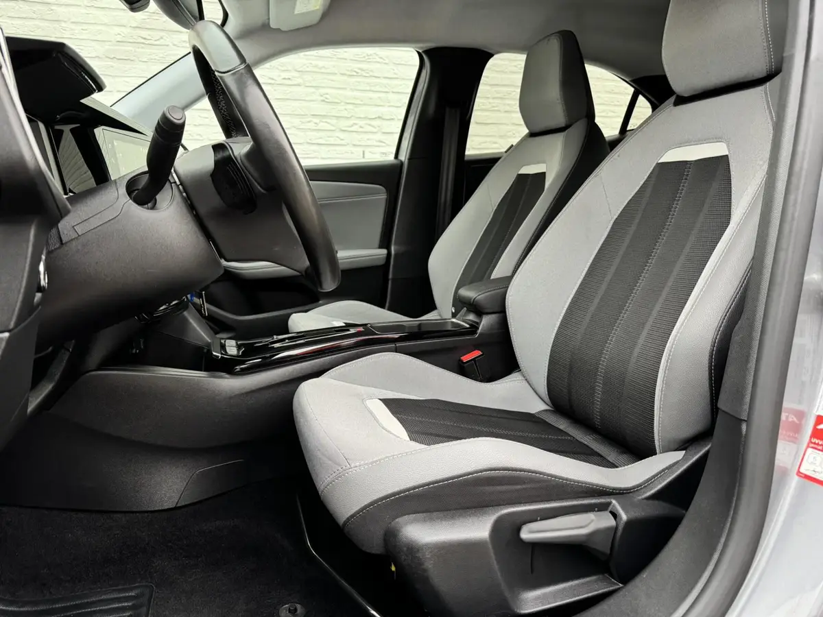 Opel Mokka 1.2 Turbo Elegance Cruise control Climate control Stoel- stuurverwarming Apple / Android Parkeersensoren plus camera: foto 2