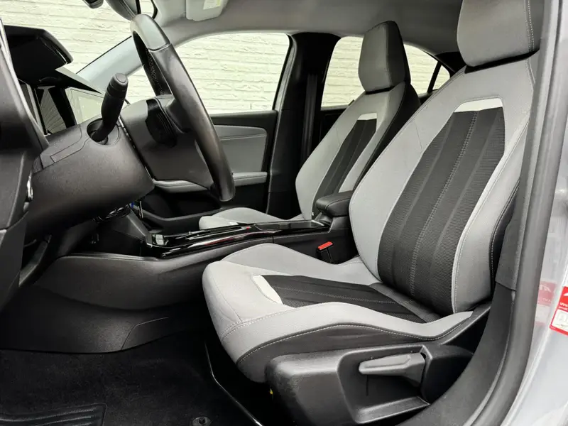 Opel Mokka 1.2 Turbo Elegance Cruise control Climate control Stoel- stuurverwarming Apple / Android Parkeersensoren plus camera 2023 leasen bij DreamLease: foto 2