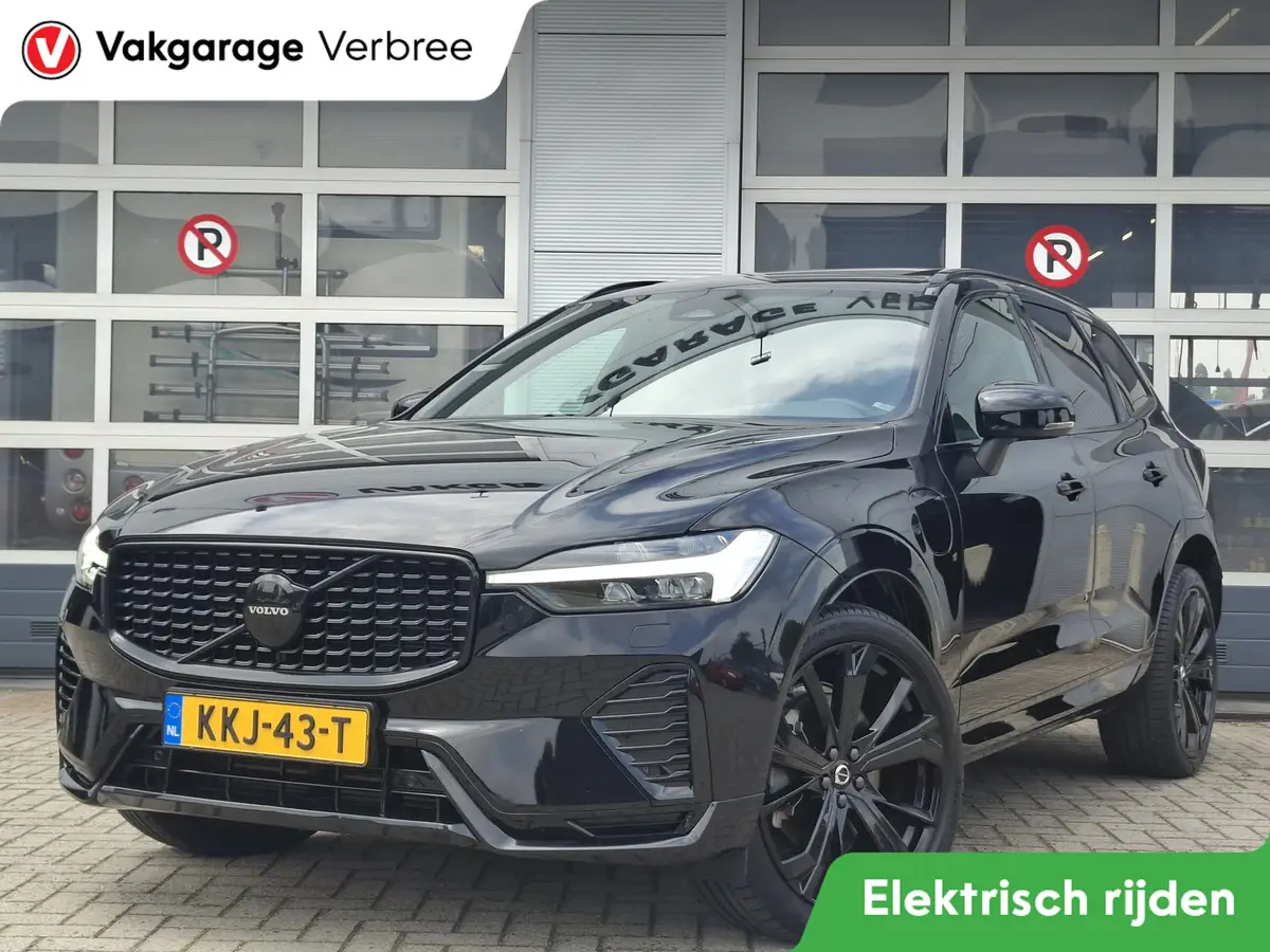 Volvo XC60 2.0 T6 Plug-in hybrid AWD Plus Black Edition: foto 1