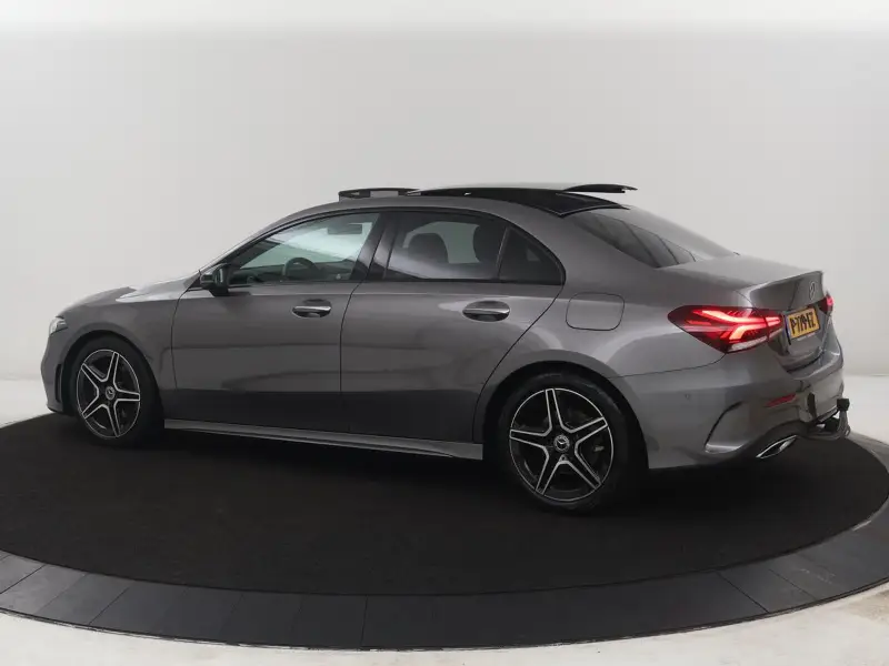 Mercedes-Benz A-Klasse 200 Business Solution AMG | Panoramadak | Cruise control | 2022 leasen bij DreamLease: foto 2