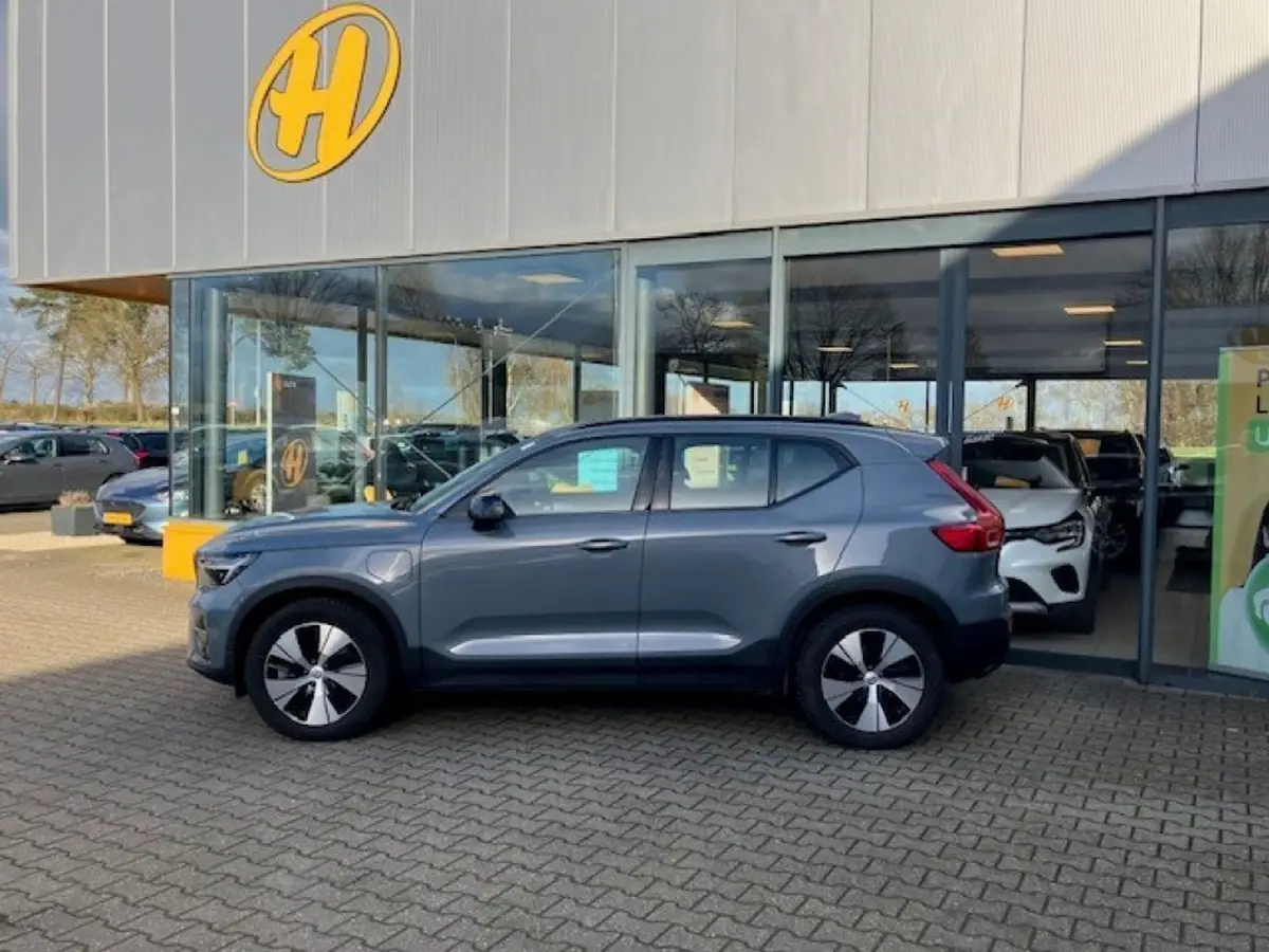 Volvo XC40 1.5 T4 Recharge Dark Plus - Apple/android - camera - stoel/stuurver - memory elect stoel: foto 2