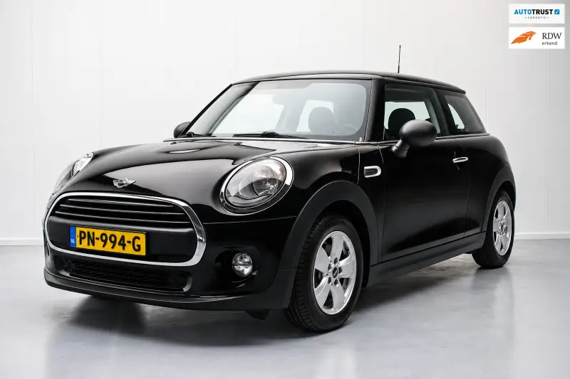 MINI One Mini 1.2 Business [ Stoelverwarming Cruise Control Bluetooth Parkeersensoren Airco ] 2016 leasen bij DreamLease: foto 1