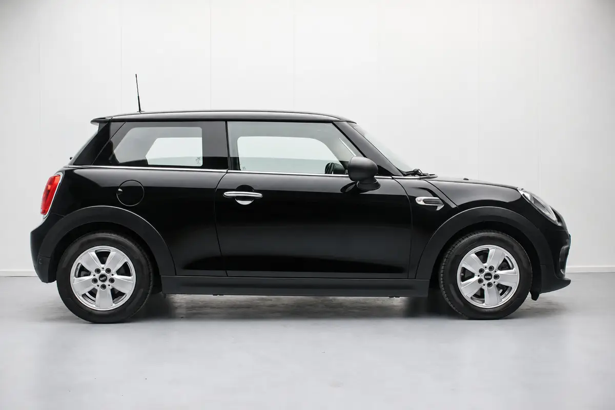MINI One Mini 1.2 Business [ Stoelverwarming Cruise Control Bluetooth Parkeersensoren Airco ]: foto 28