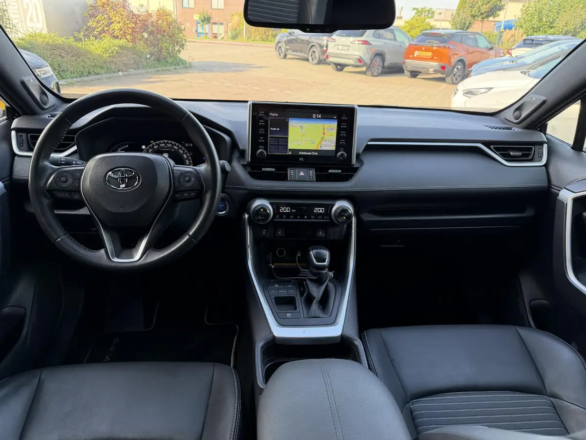 Toyota RAV4 2.5 Hybrid Active: foto 2