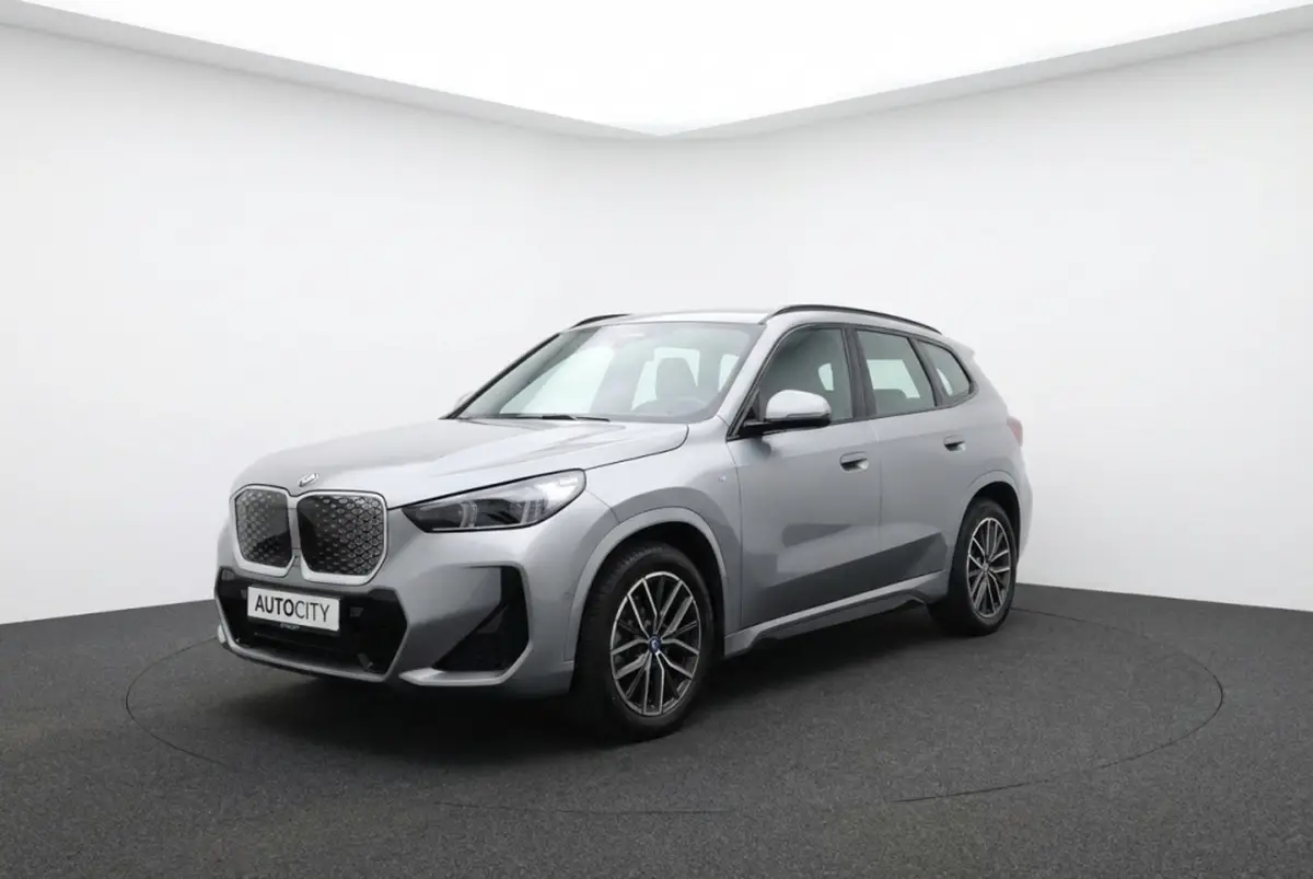 BMW iX1 eDrive20 M Sport l Adaptive LED l Navi l Camera: foto 1