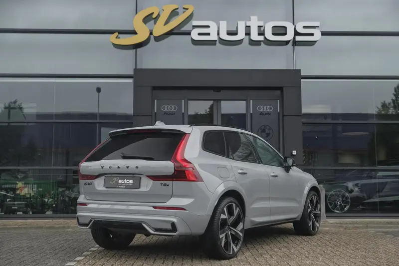 Volvo XC60 2.0 T8 455pk Plus Black edition 2026 leasen bij DreamLease: foto 2