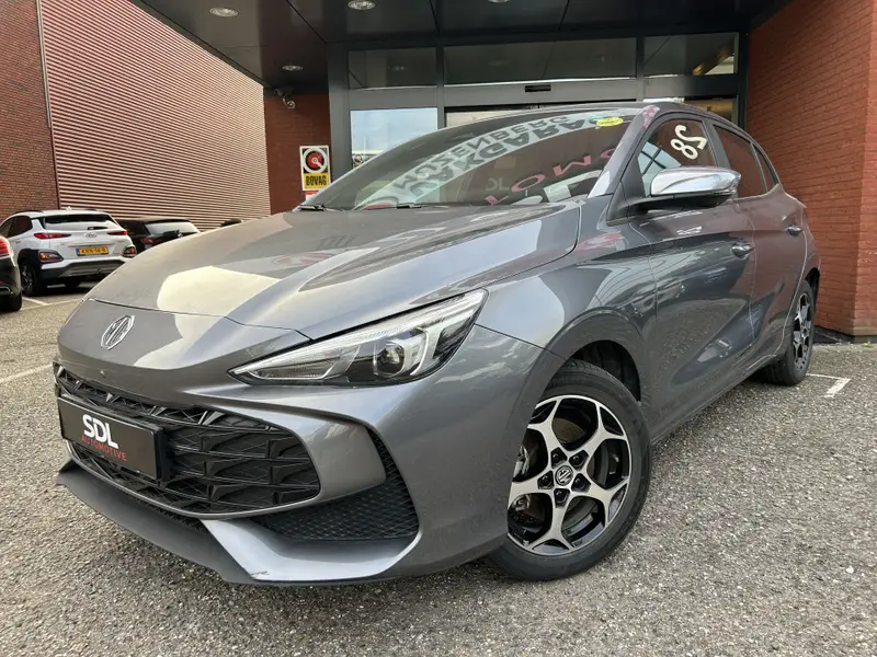 MG MG3 Hybrid+ 1.5 Hybrid+ Luxury // FULL LED // NAVI + CARPLAY // 360 CAMERA // KEYLESS // STOEL + STUURWIELVERWARMING // HALF-LEDER 2025 leasen bij DreamLease: foto 2
