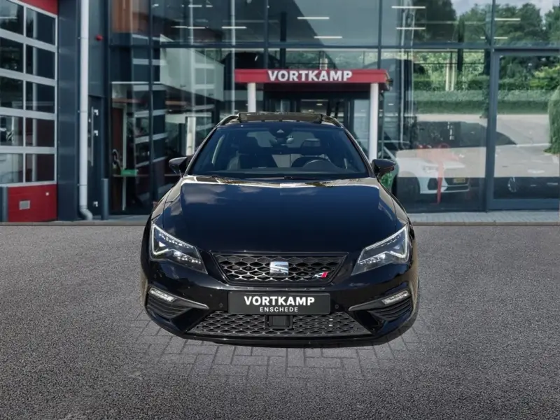 SEAT Leon 2.0 TSI CUPRA 300 4DRIVE PANO-DAK/LEDER/BREMBO/BEATS/CAMERA/ACC/STOELVERW 2018 leasen bij DreamLease: foto 2