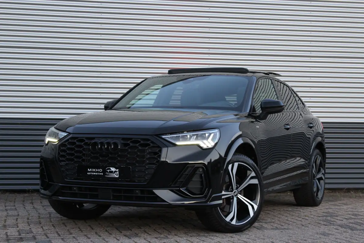 Audi Q3 Sportback 45 TFSIe | 3x S-Line | Panoramadak | Sfeerverlichting | 360 Camera | Lane assist | Adaptive cruise | Dode hoek a: foto 1