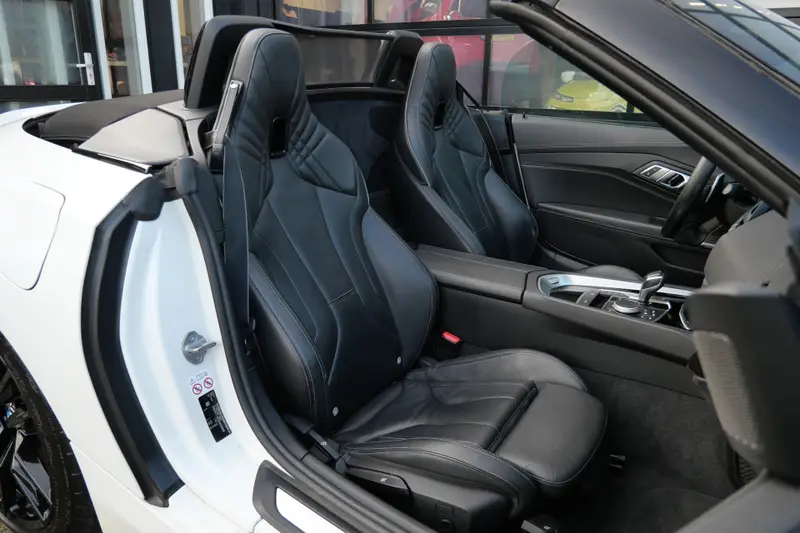 BMW Z4 sDrive20i High Executive M-Sport 2019 leasen bij DreamLease: foto 2